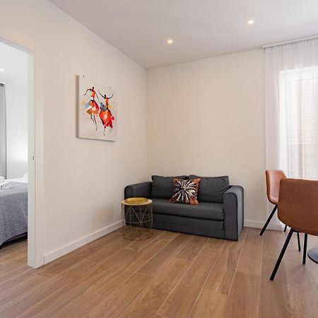 Apartmani Benzon Baška Voda المظهر الخارجي الصورة